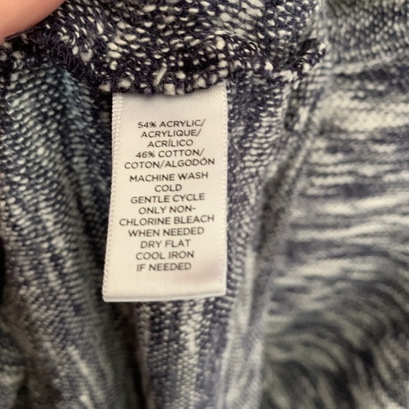 Lou &‎ Grey Navy White Sweater | XS - Picture 4 of 4